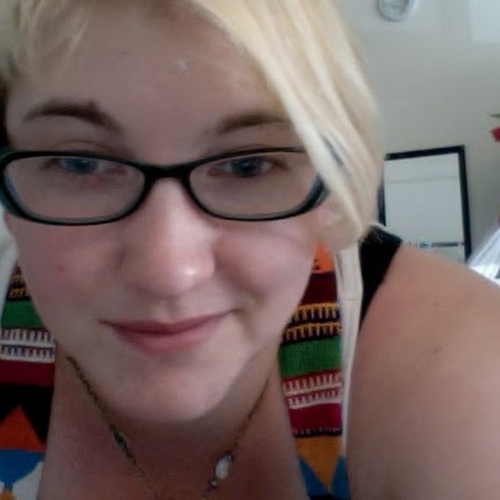 Meet your Posher, Rita